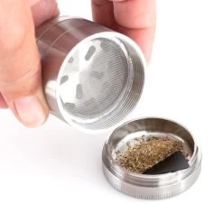 Edelstahl Grinder 4-teilig, 45 Mm, Super Heroes -Vape Verkauf edelstahl grinder 4 teilig5