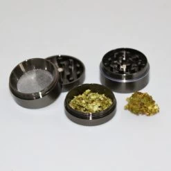 Metall Grinder 4-teilig, 30 Mm, Grau -Vape Verkauf metall grinder 4 teilig 30 mm grau3