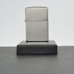Zippo Sturmfeuerzeug Satin Chrom 8 Zippo Sturmfeuerzeug Satin Chrom -Vape Verkauf zippo sturmfeuerzeug satin chrom3